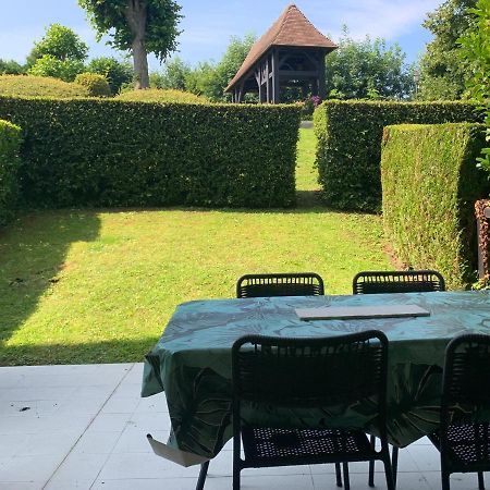 Rez-De-Jardin - Residence Avec Piscine - Deauville Kültér fotó