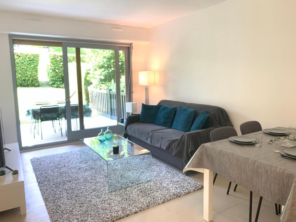 Rez-De-Jardin - Residence Avec Piscine - Deauville Kültér fotó